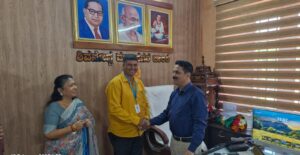 ಮಹಾನಗರ ಪಾಲಿಕೆ ಪಟ್ಟಣ ಮಾರಾಟ ಸಮಿತಿ ಸದಸ್ಯರಾಗಿ ಸತತ ಮೂರನೇ ಬಾರಿ ಅವಿರೋಧವಾಗಿ ಚನ್ನವೀರಪ್ಪ ಗಾಮನಗಟ್ಟಿ ಆಯ್ಕೆ…