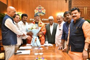 ಮುಖ್ಯಮಂತ್ರಿ ಡಿಕೆ.ಶಿವಕುಮಾರ್ ಭೇಟಿ ಮಾಡಿ ಮನವಿ ಸಲ್ಲಿಸಿದ ಸಂಸದ ಬಿವೈ.ರಾಘವೇಂದ್ರ…
