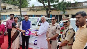 ಶಾಸಕ ಸಂಗಮೇಶ್ ಮತ್ತು ಯೂನಿಯನ್ ಬ್ಯಾಂಕ್ ವತಿಯಿಂದ ಭದ್ರಾವತಿ ಪೊಲೀಸ್ ಇಲಾಖೆಗೆ 4 ವಾಹನ ಹಸ್ತಾಂತರ -SP ನಿಖಿಲ್ ಧನ್ಯವಾದ…